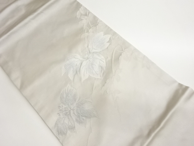 蔦に葉模様織出し名古屋帯